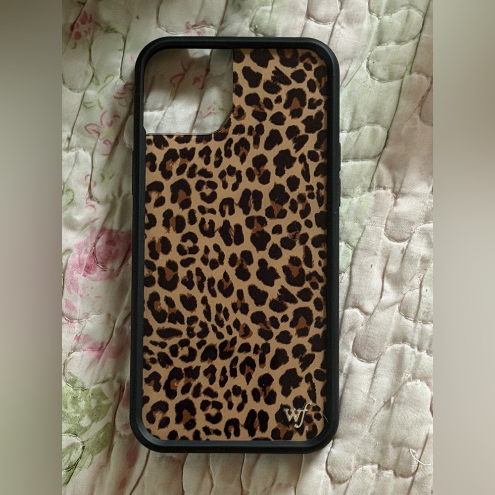 Leopard Print Phone Case - Brown & Black